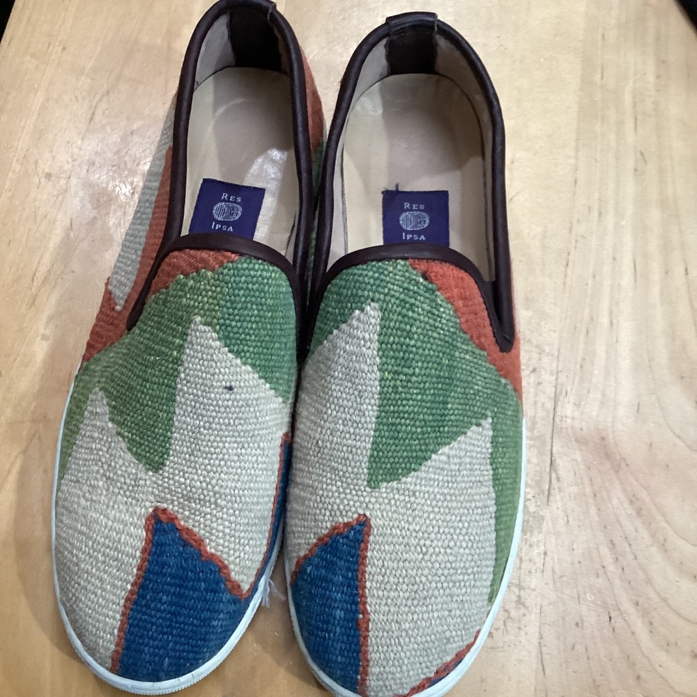 Men shoes, Res Ipsa,  Kilim loafers, excellent condition,size 9